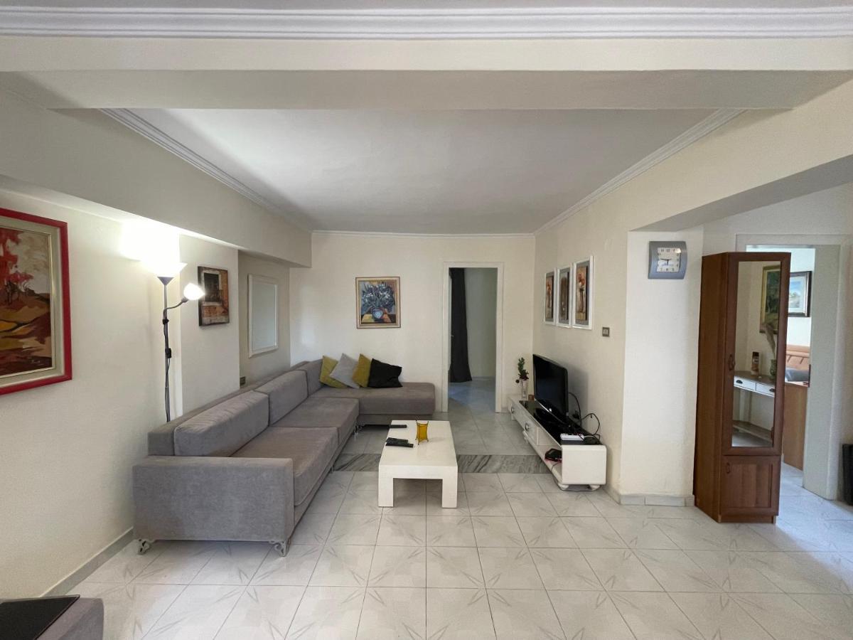 Tirana Flora Center Apartment Buitenkant foto